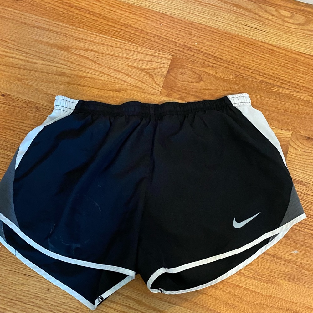 Black Nike shorts